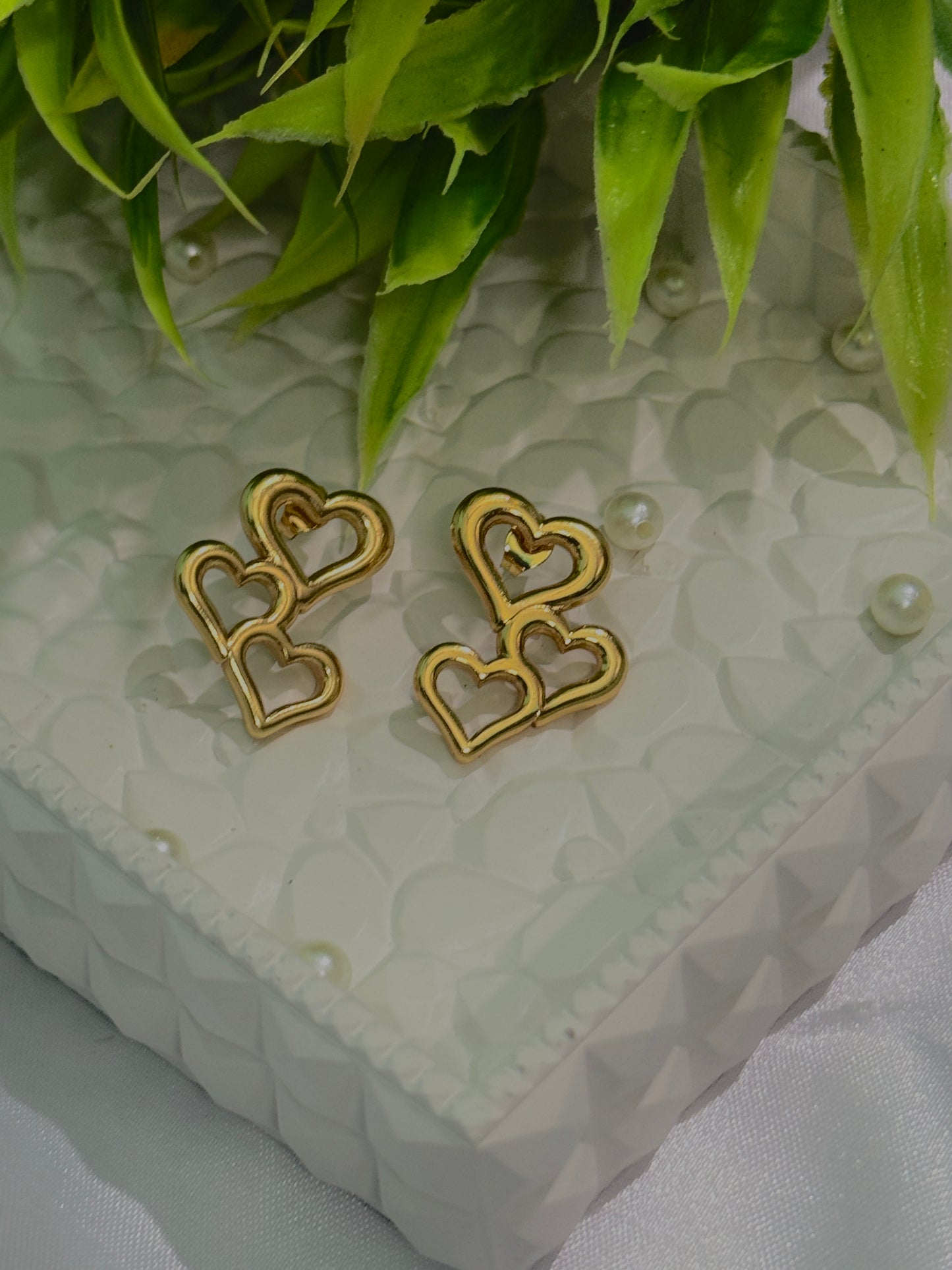 Antitarnised Double heart stud Earrings