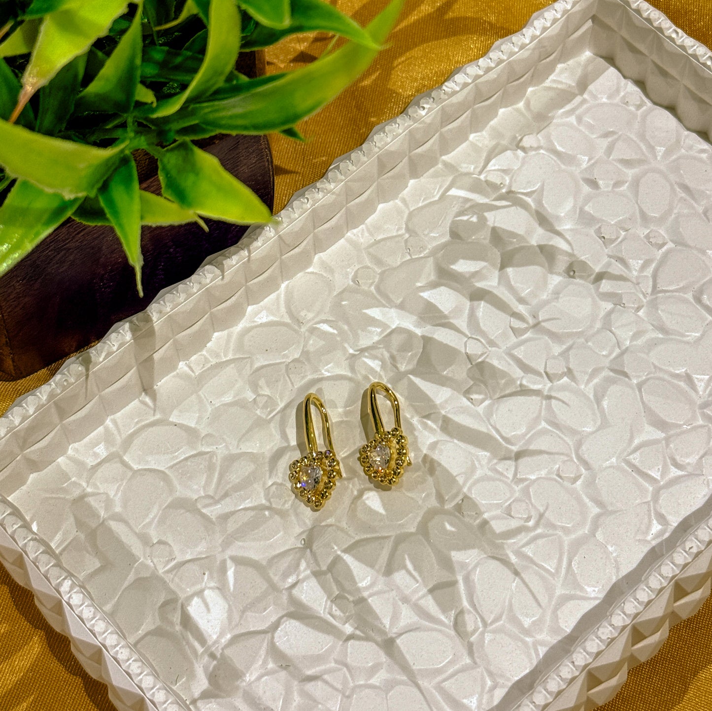 Heart shaped hoop earings