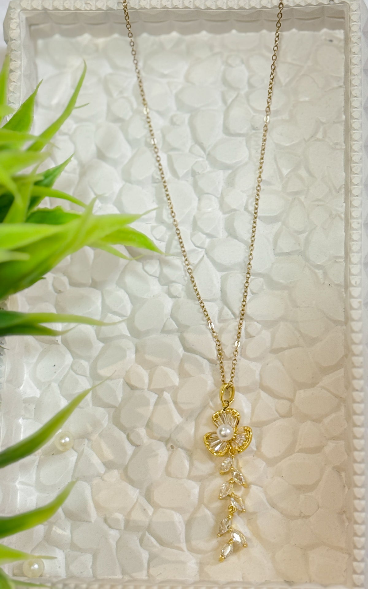 Pearl Flower Drop Pendant