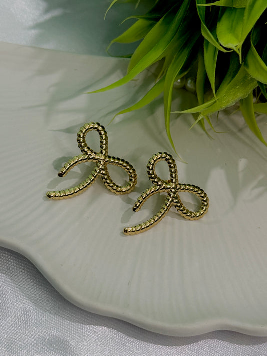 Antitarnised Bow Stud Earrings