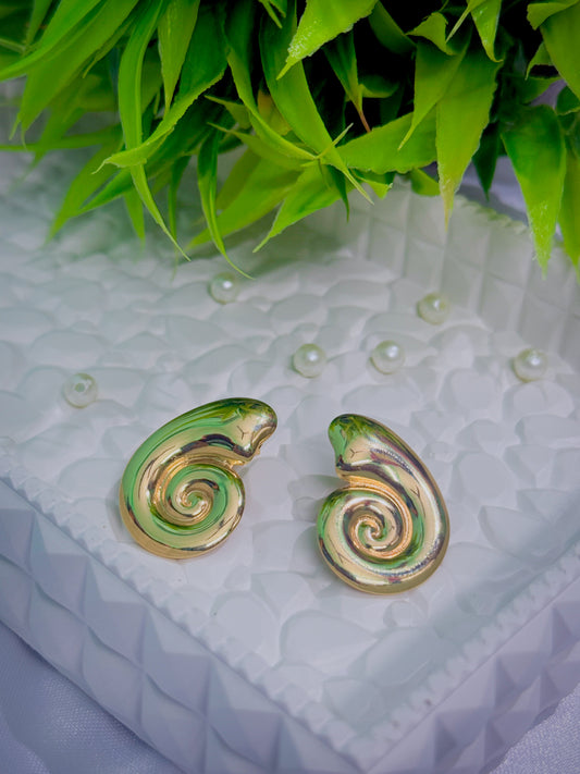 Antitarnised Spiral Stud Earrings