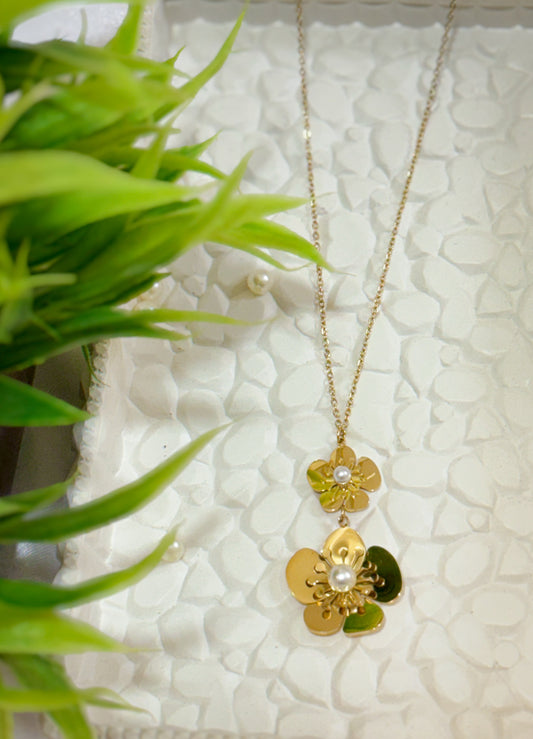 Pearl Blossom Pendant