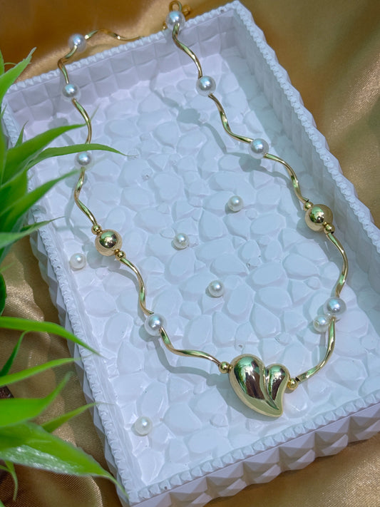 Antitarnised Curved Bar Tube necklace