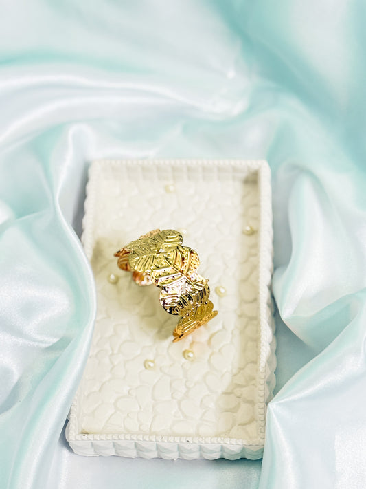 Golden leaf handcuff bracelet