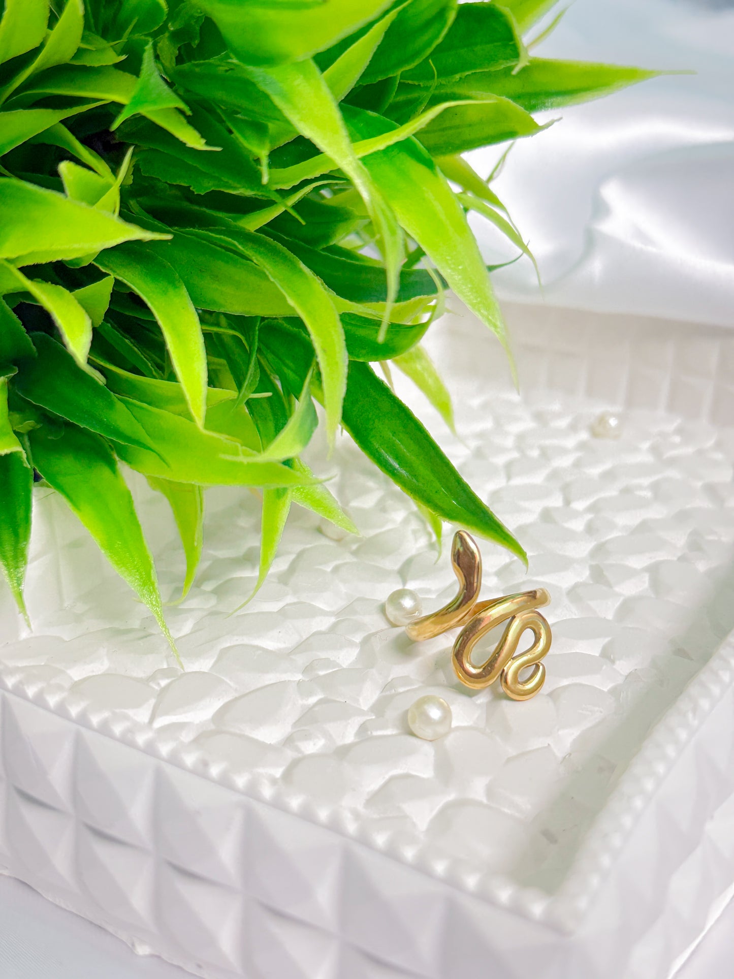 Antitarnised Snake ring